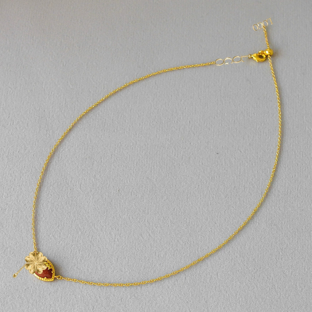 Kendra Scott Rugby Football Adjustable Goldstone Fishbone Clavicle Chain